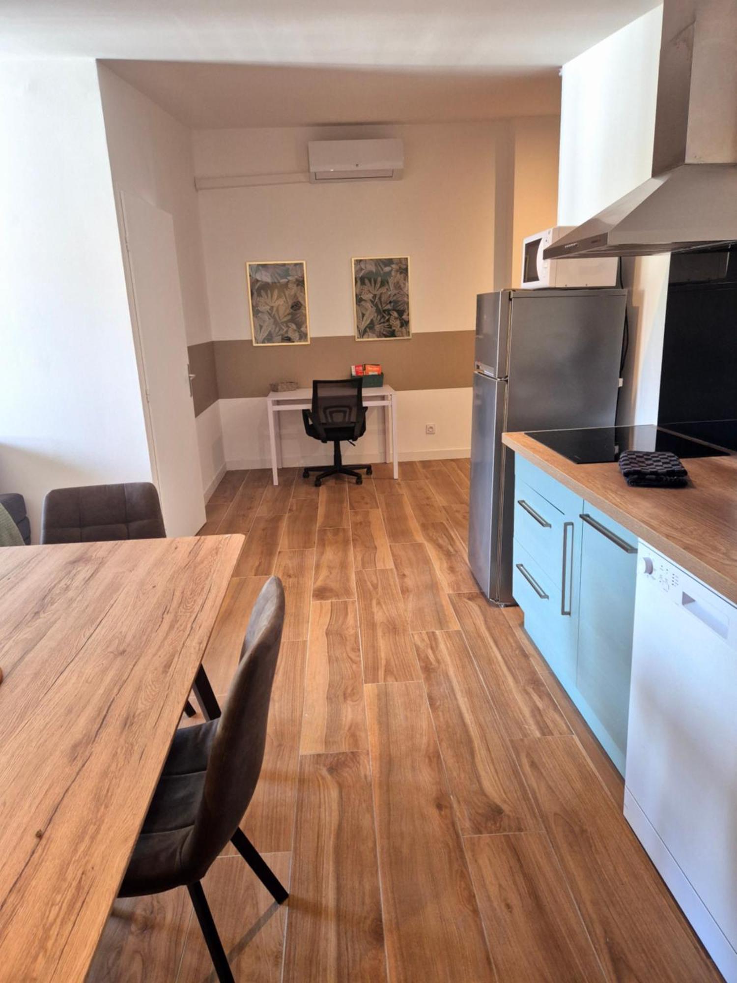 Spacieux T3, Charles Trenet Appartement